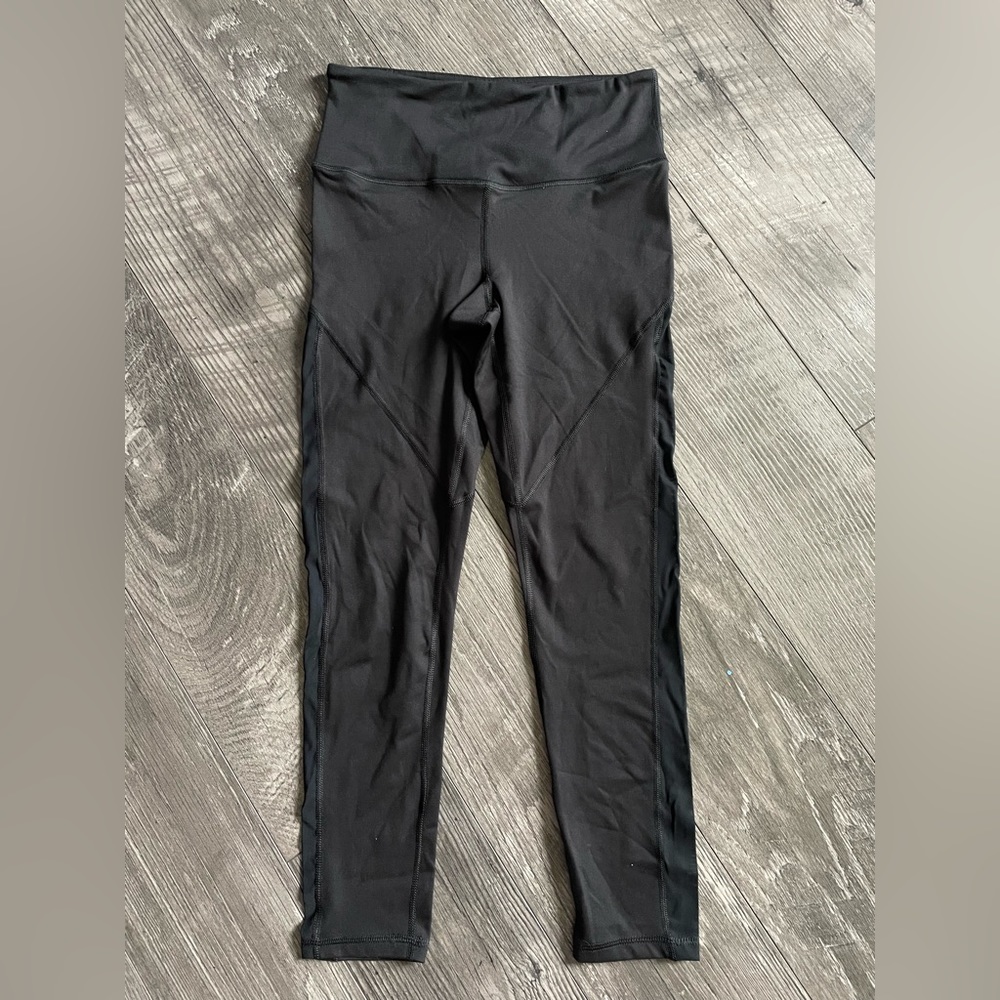 Glyder small black leggings with shear side panels